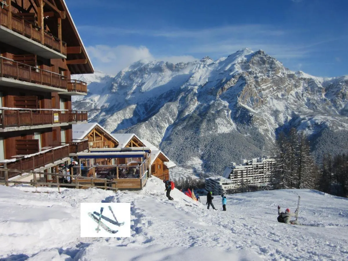Le Skisun - Massif Et Parc National Des Ecrins - Puy Saint Vincent 1800 Puy-Saint-Vincent 0*,